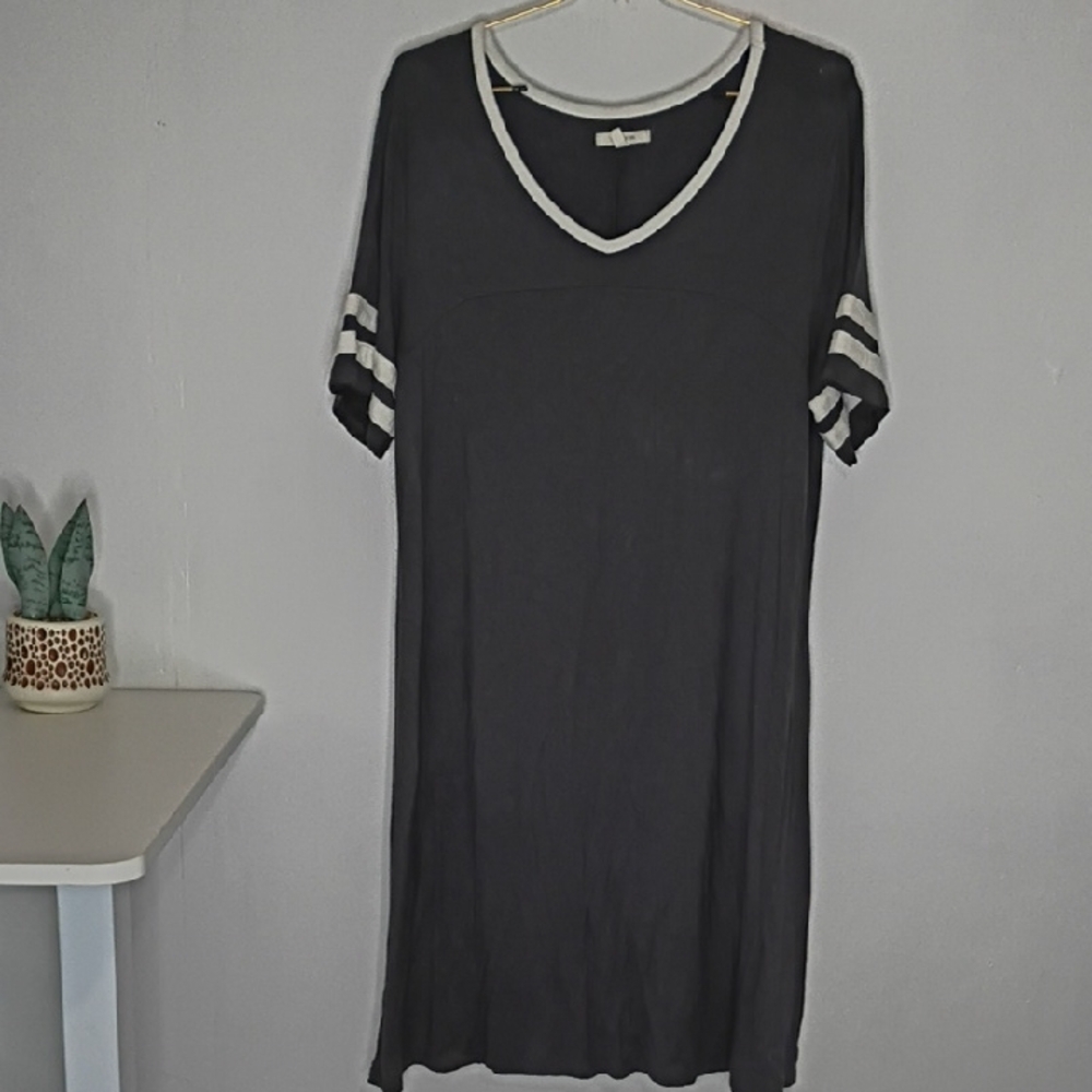 Maurices T-shirt Dress Momo Casual Black V-Neck Women's Top Lounge wear Large
